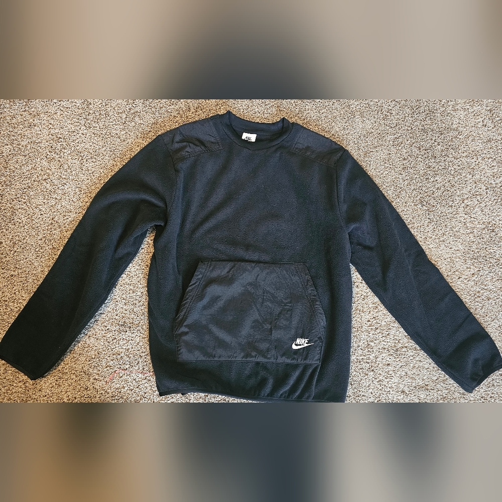 Nike Men's Small Crewneck Sweater